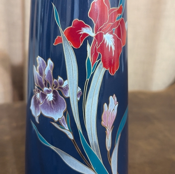 Vintage Japan 10.5" Navy Blue Vase Floral Iris Gold Trim by Fine China - Picture 5 of 7